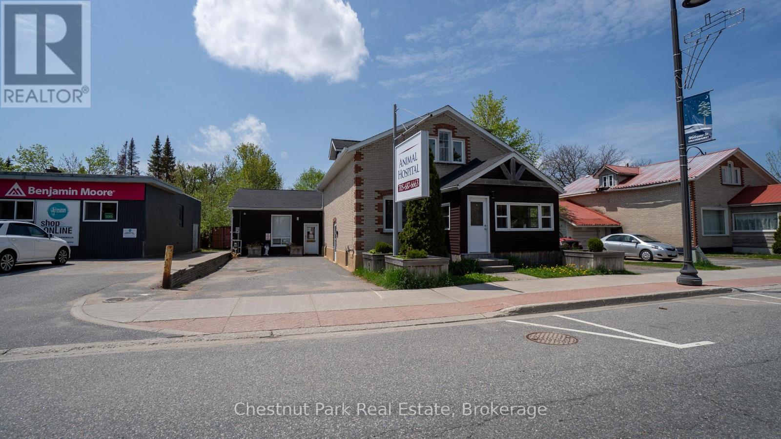 571 Muskoka