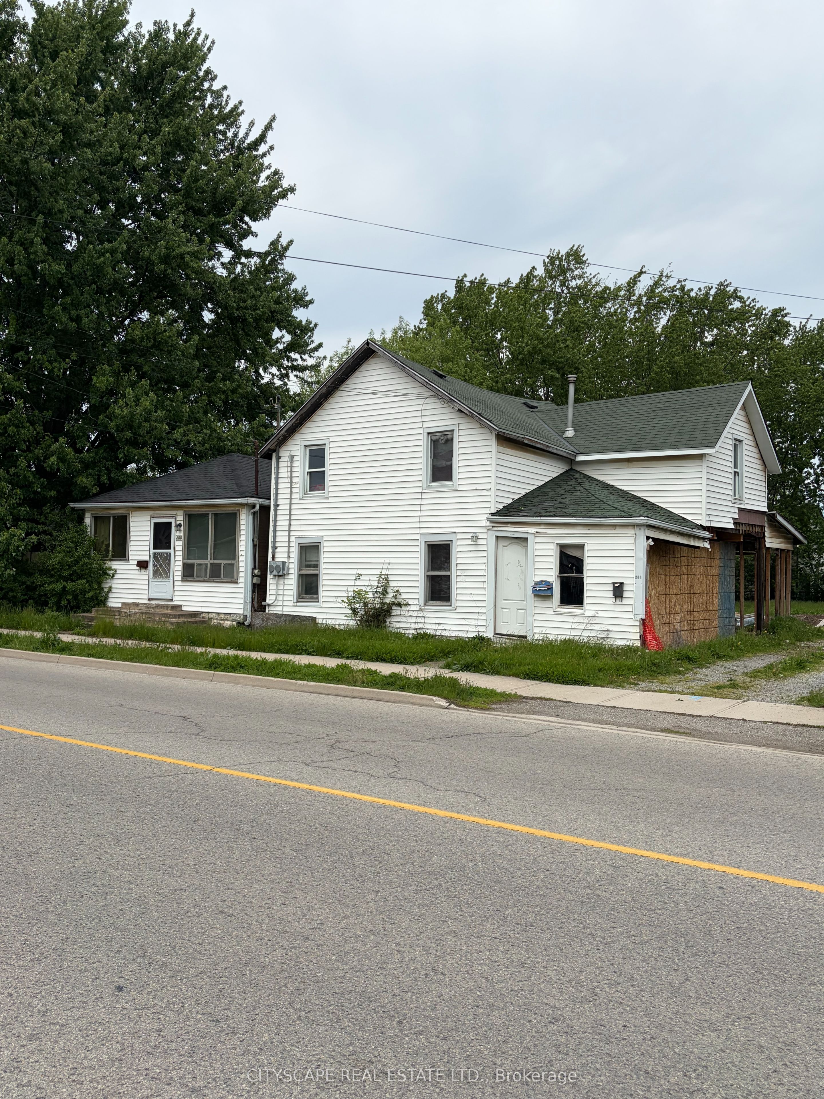 264 Gilmore