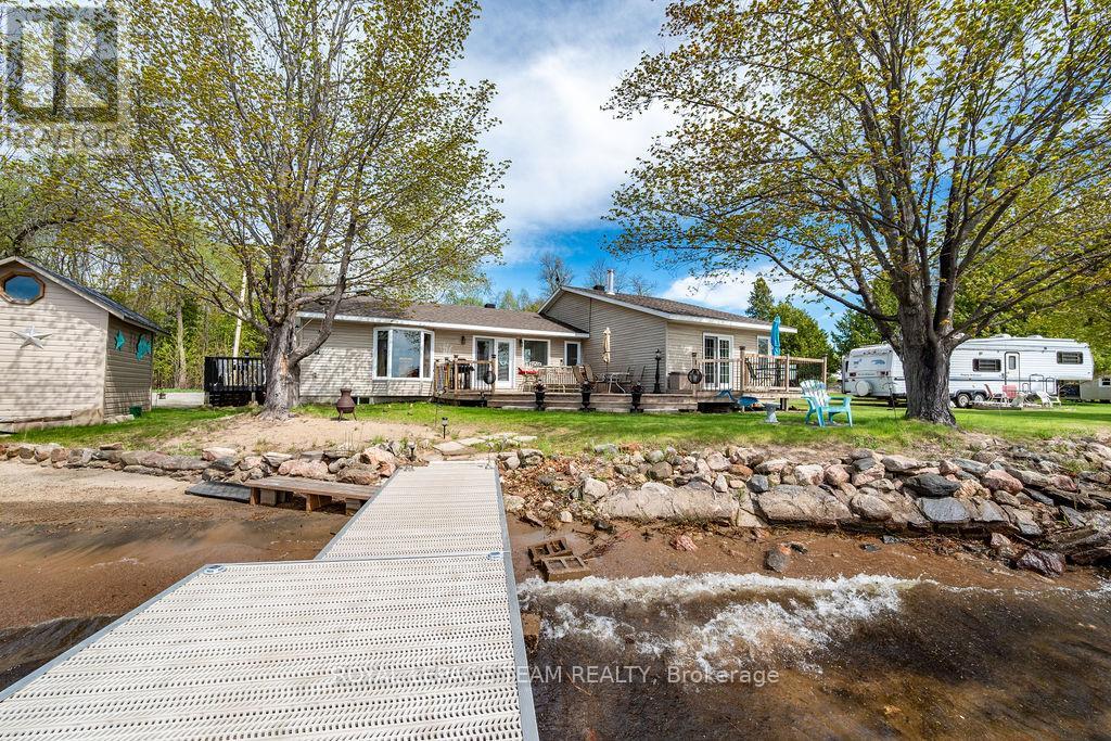 437 Island View