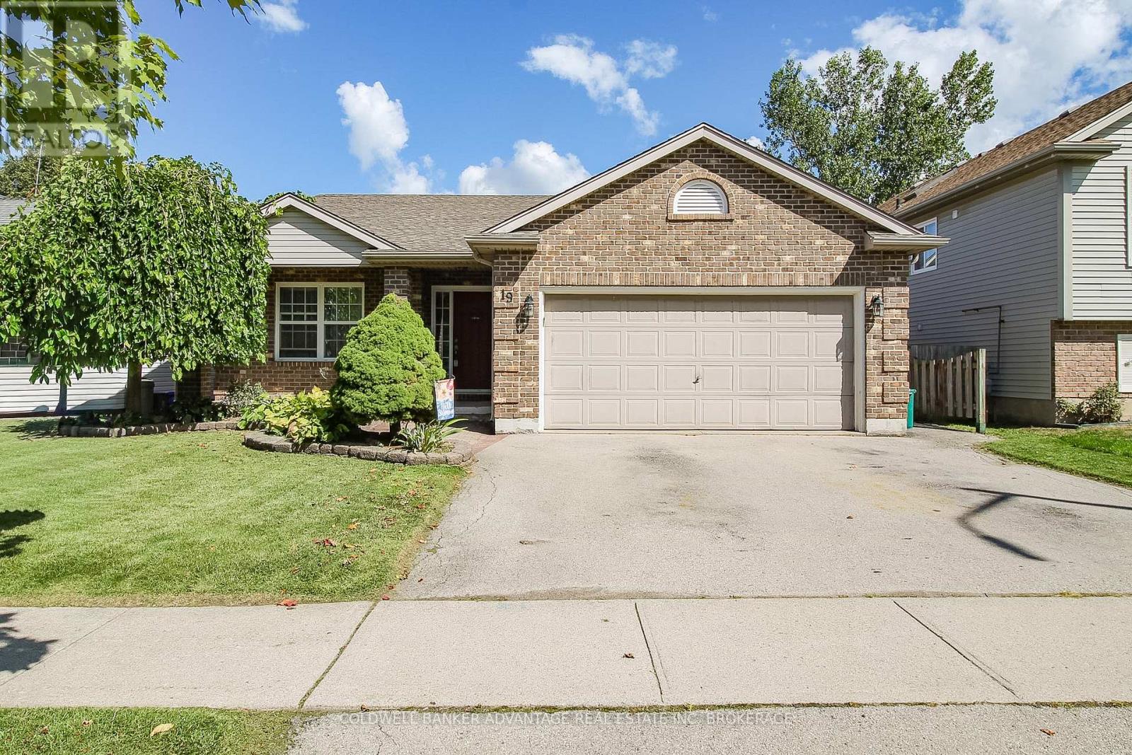 19 Windle Village