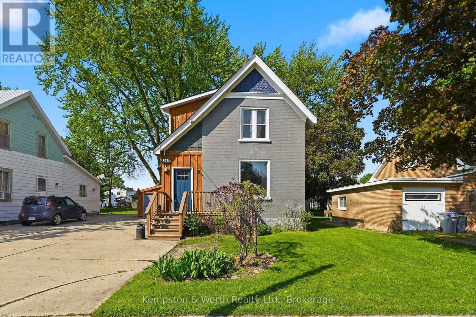 545 Main