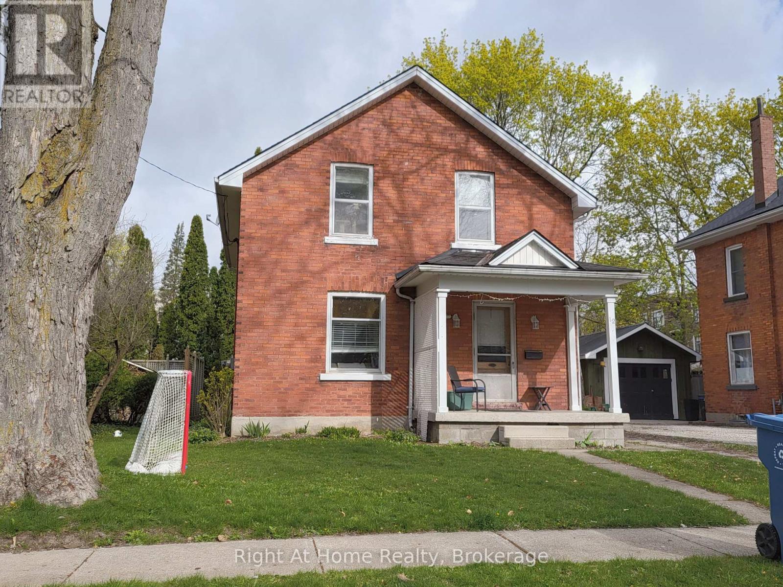 12 Mercer