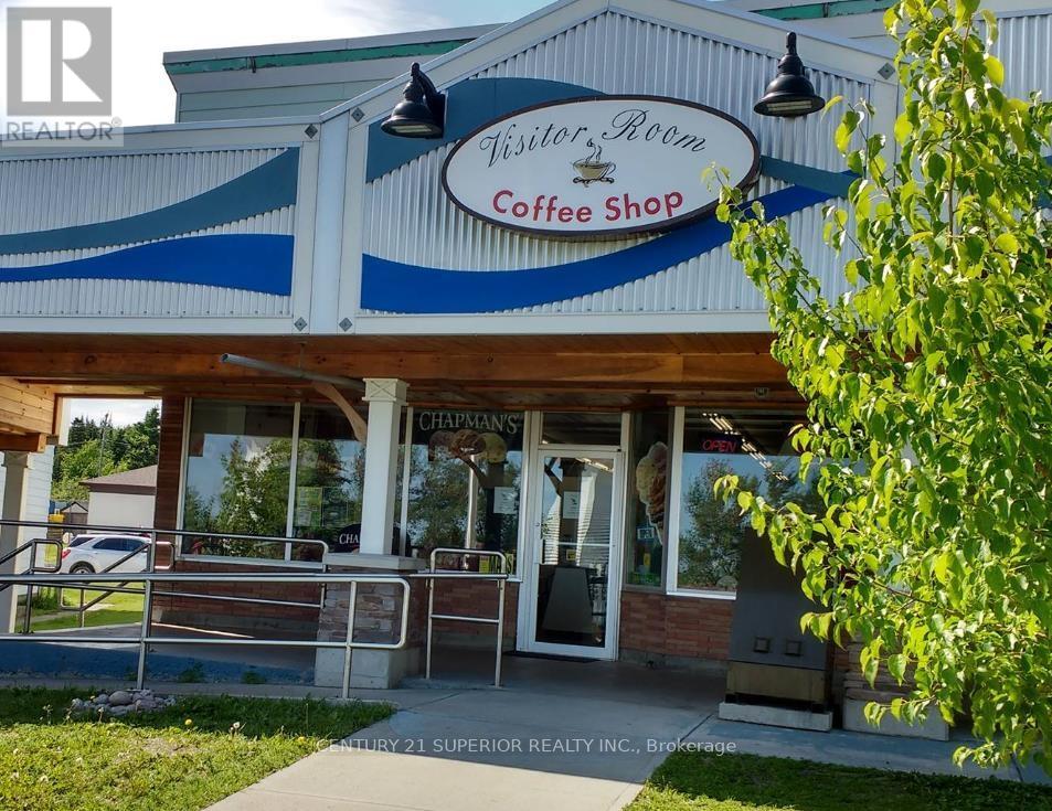 11 Simcoe Plaza