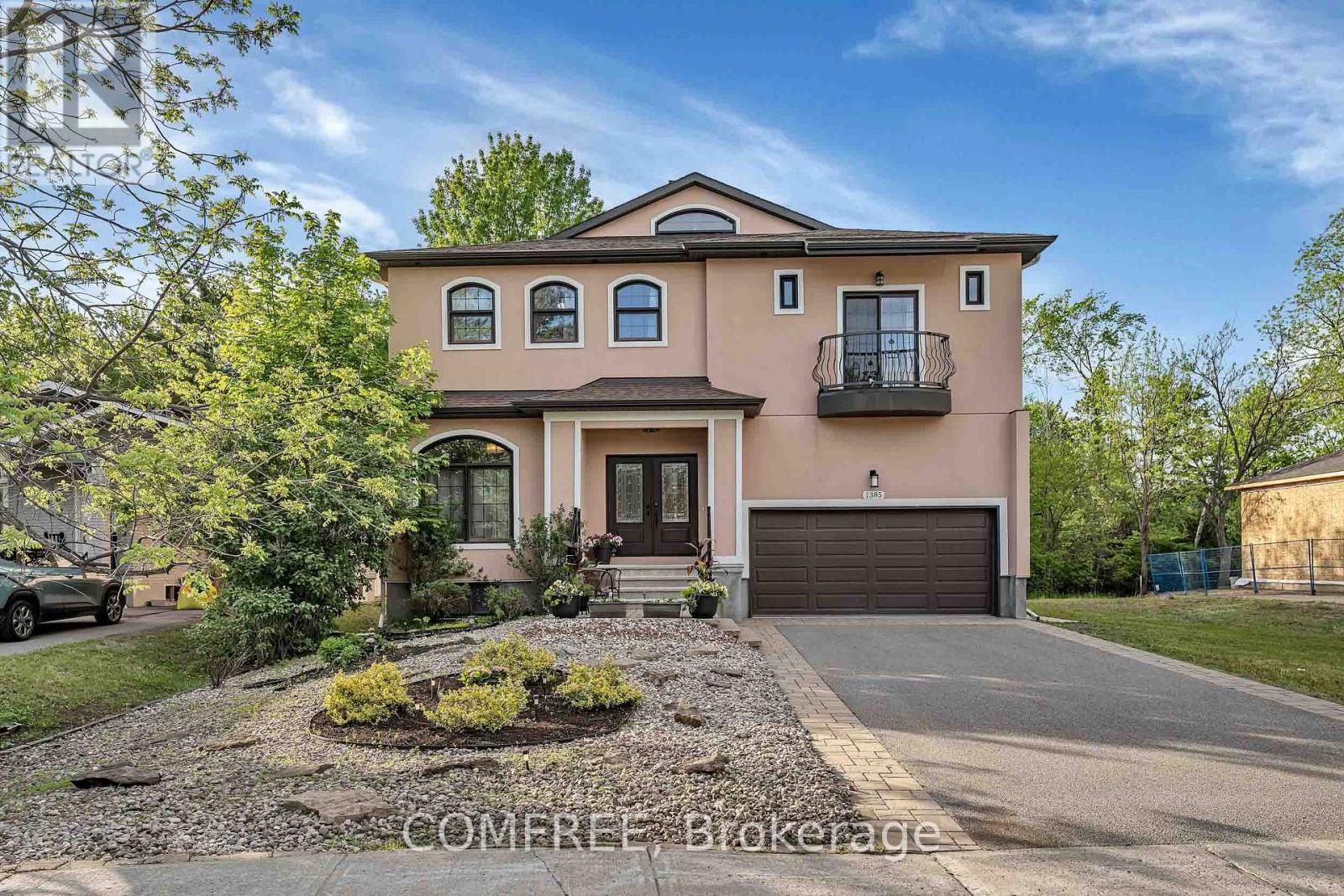 1385 McMahon