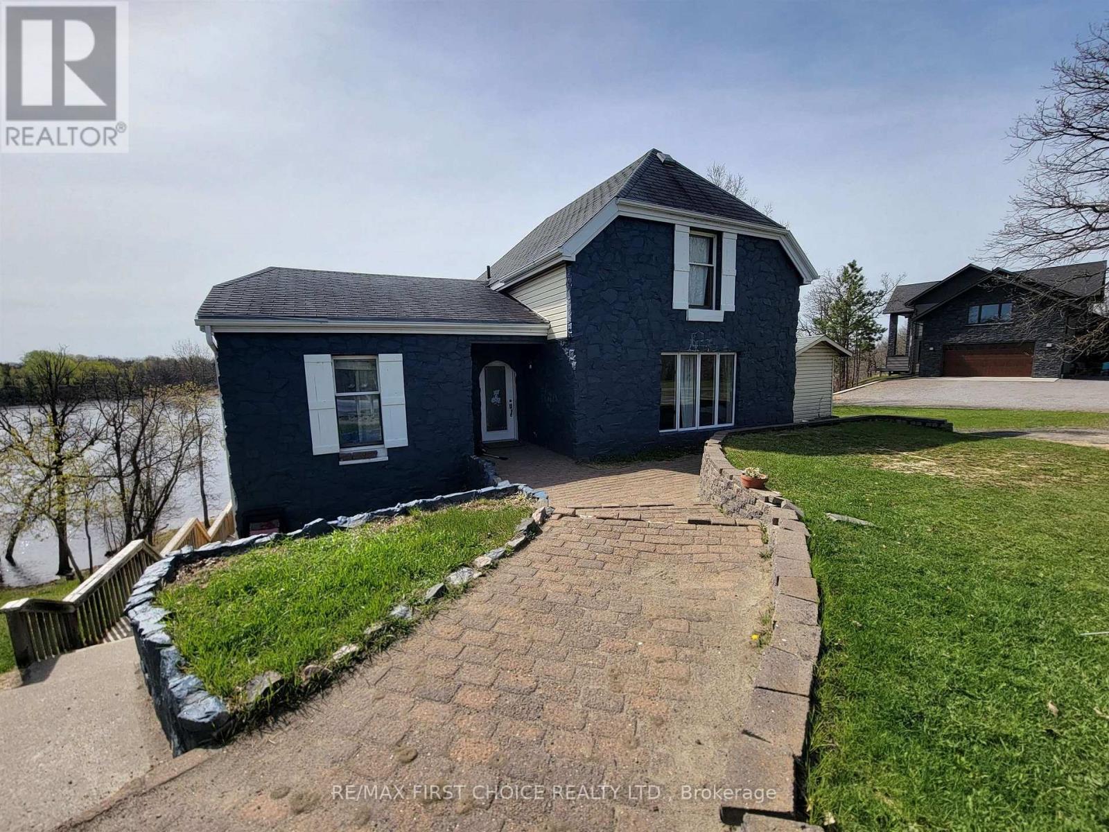 1208 Olde Shambles Rd