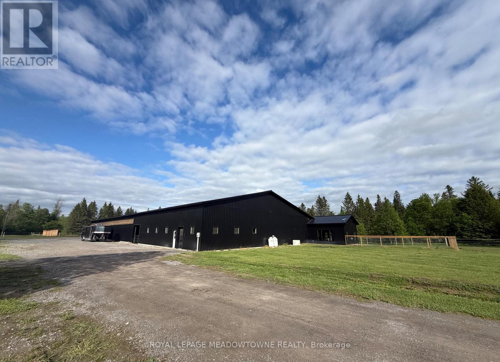 394 Lavallee