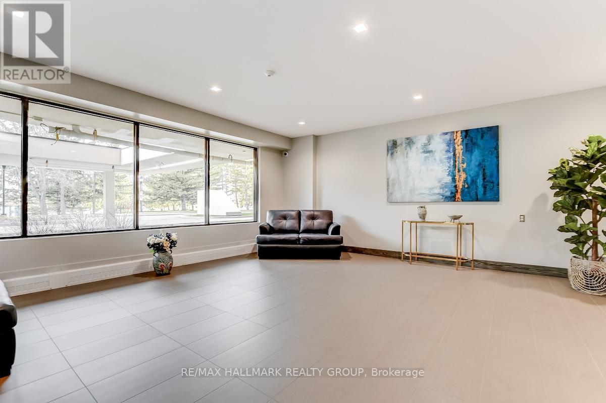 665 Bathgate Unit 1007 photo 5