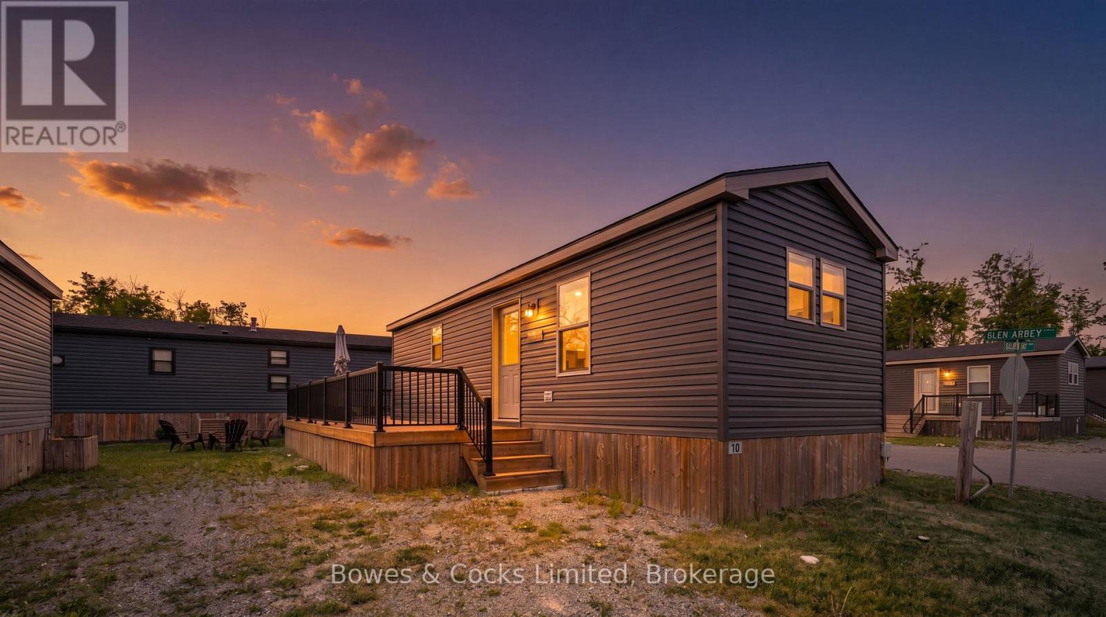 1235 Villiers Unit 10 Lambton