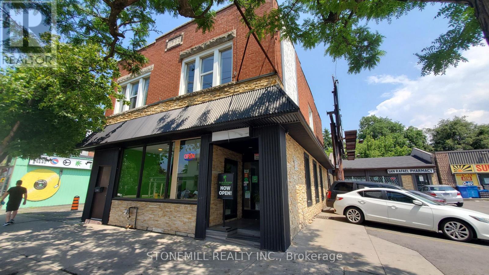148 Ottawa Unit 2