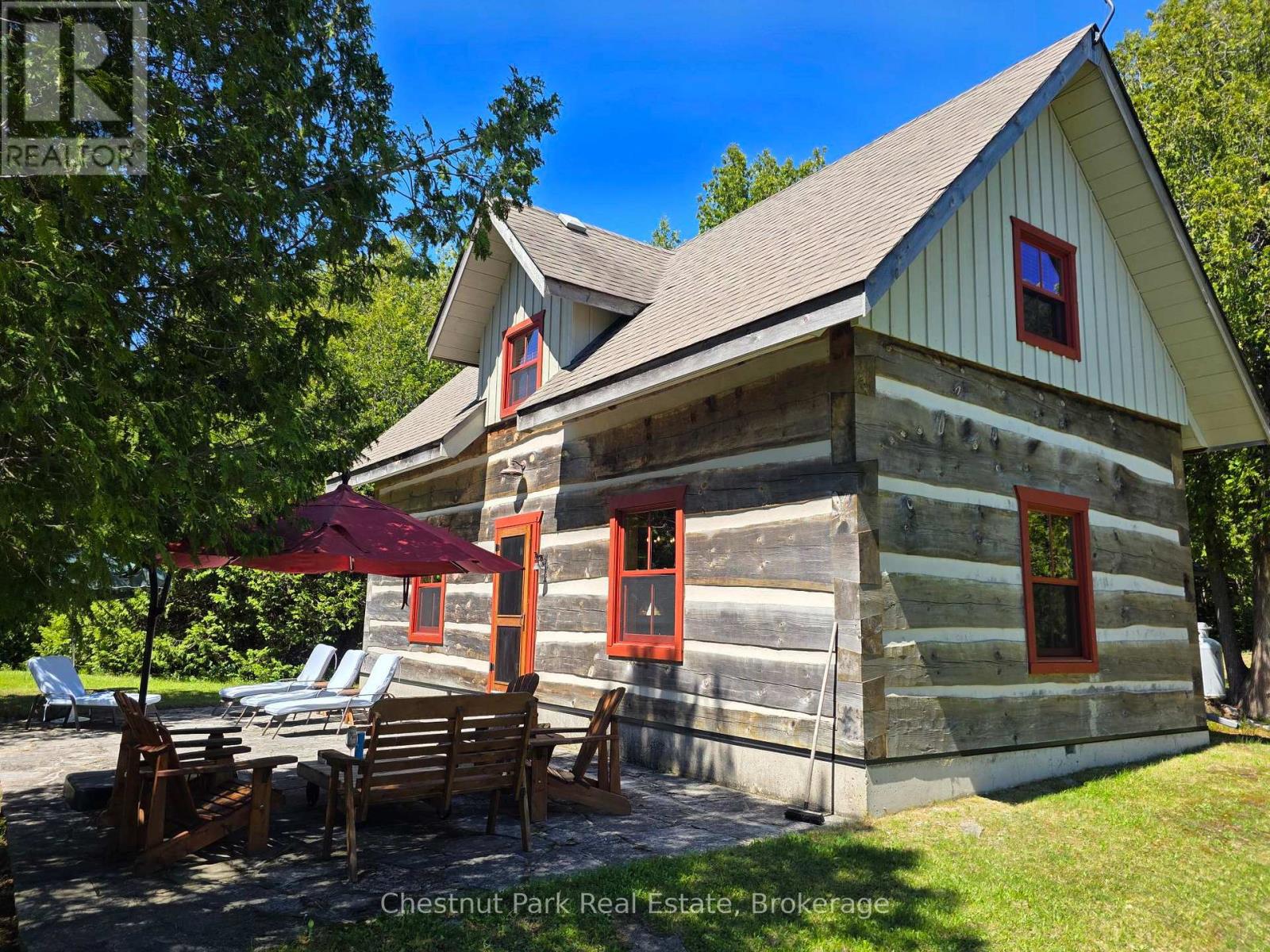 79 Pine Tree Harbour