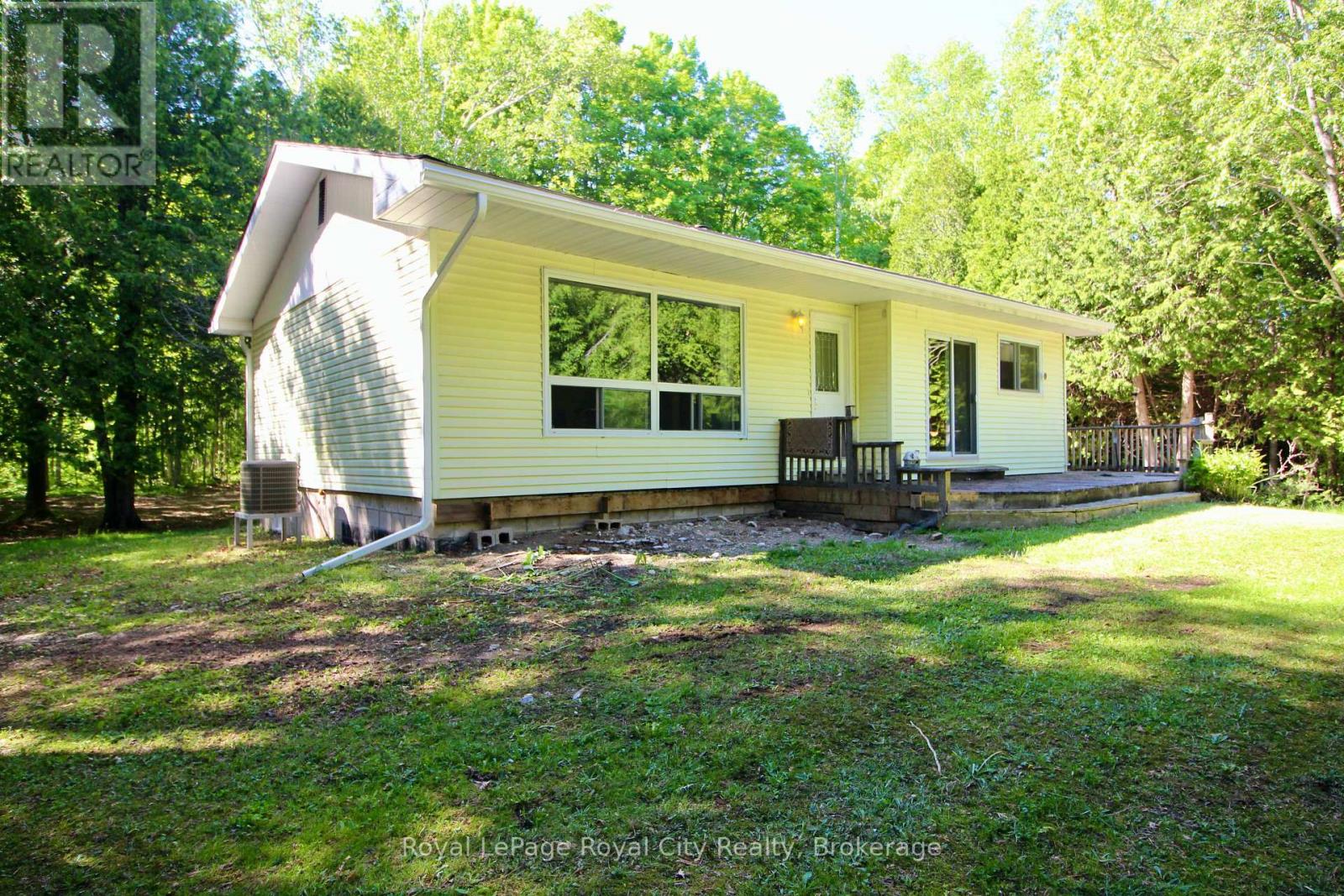42 Warner Bay