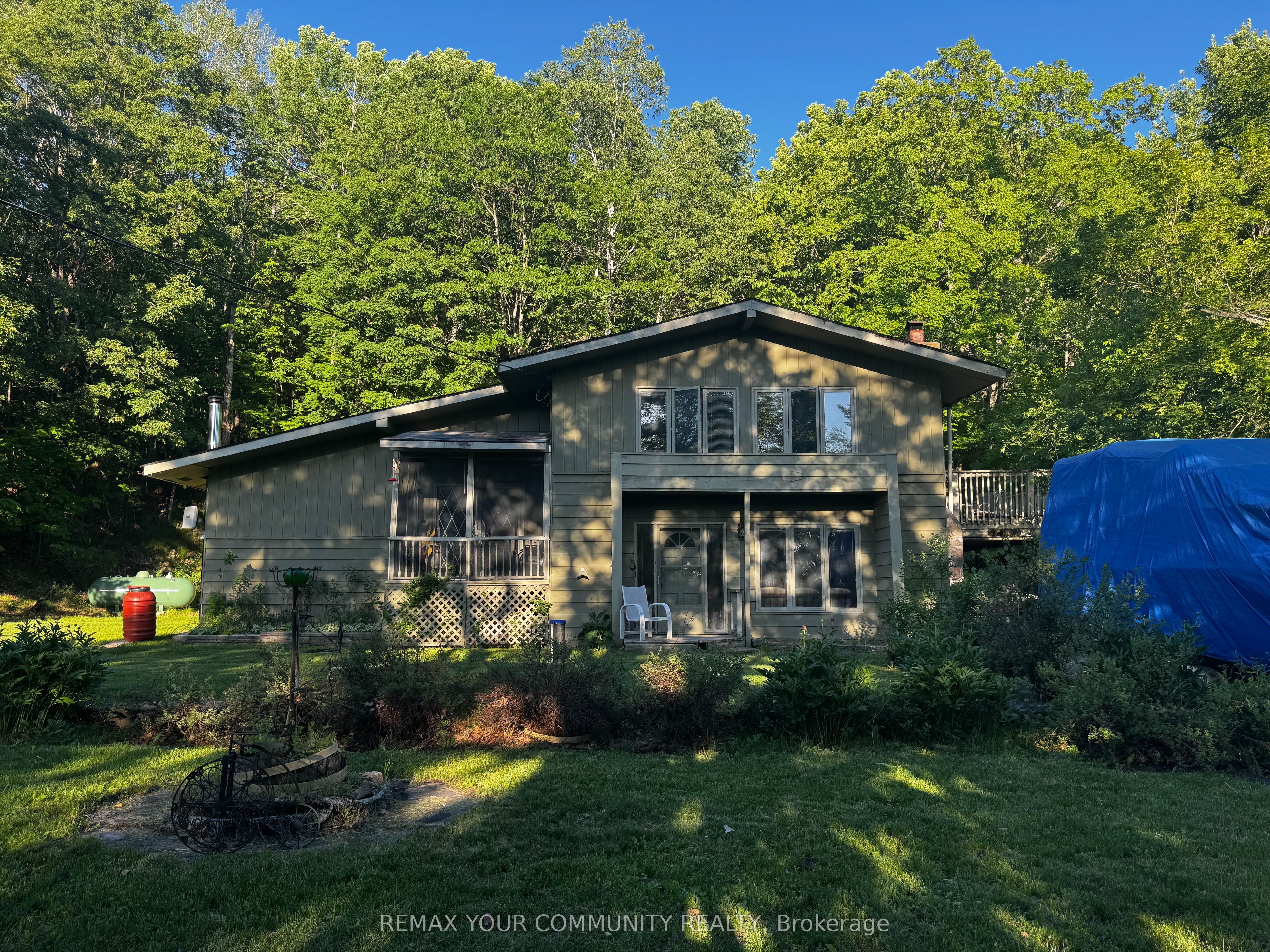 1025 Meadowview