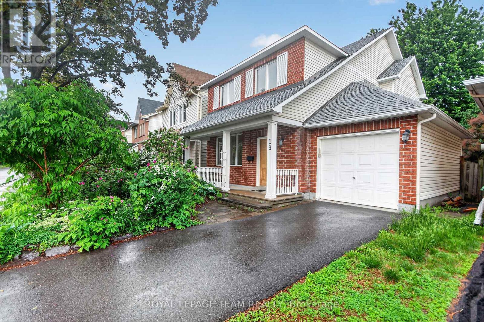 19 Windhurst