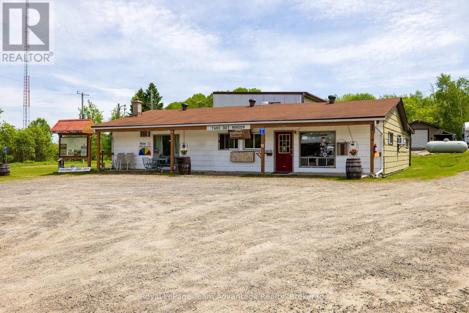 1294 Highway 520
