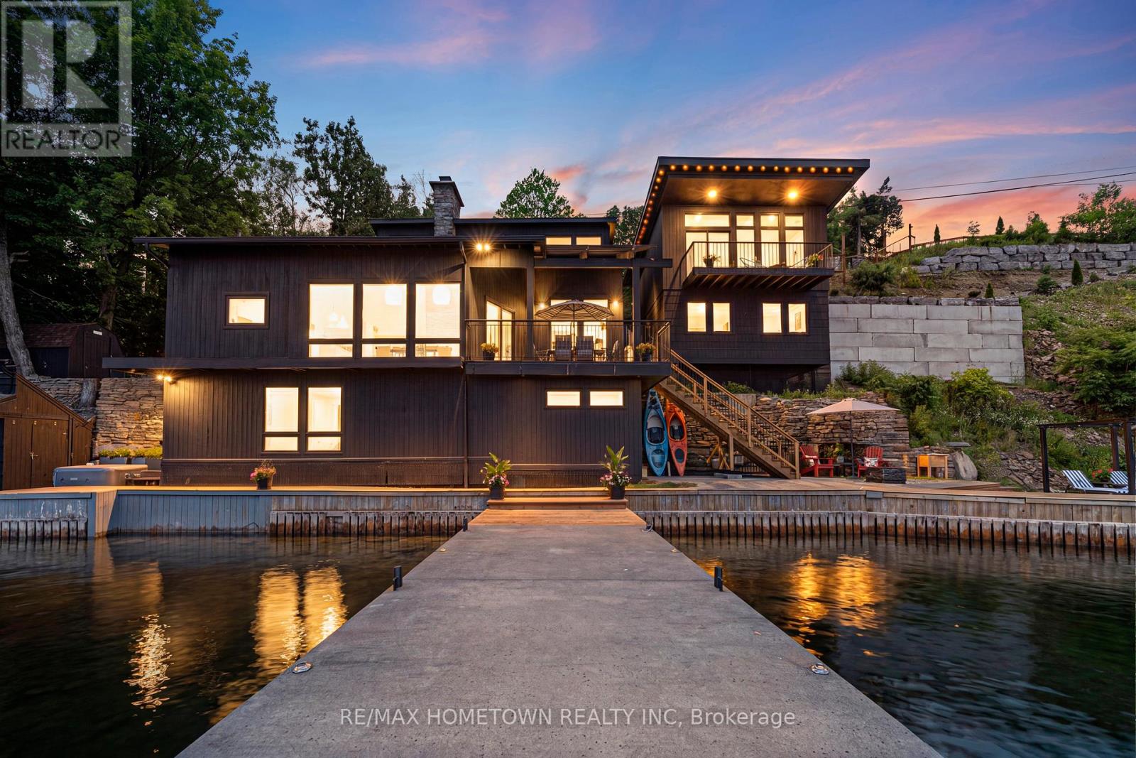 205 Brockmere Cliff