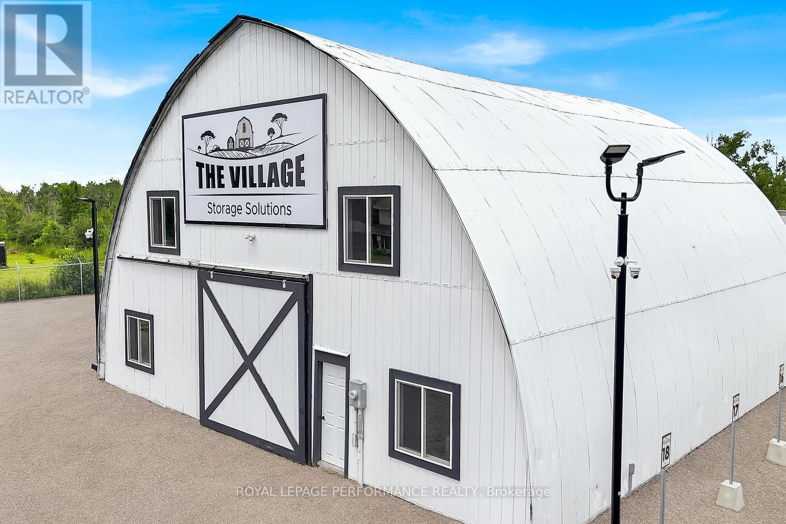 3826 Lanark County Road 43