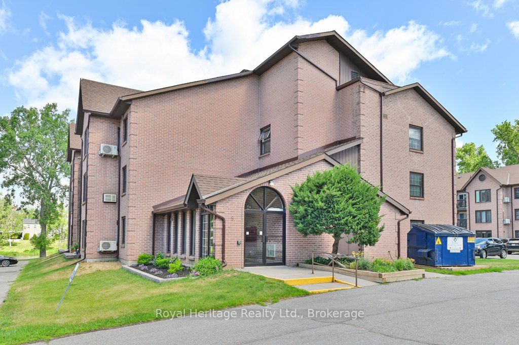 9 Centre Unit 203