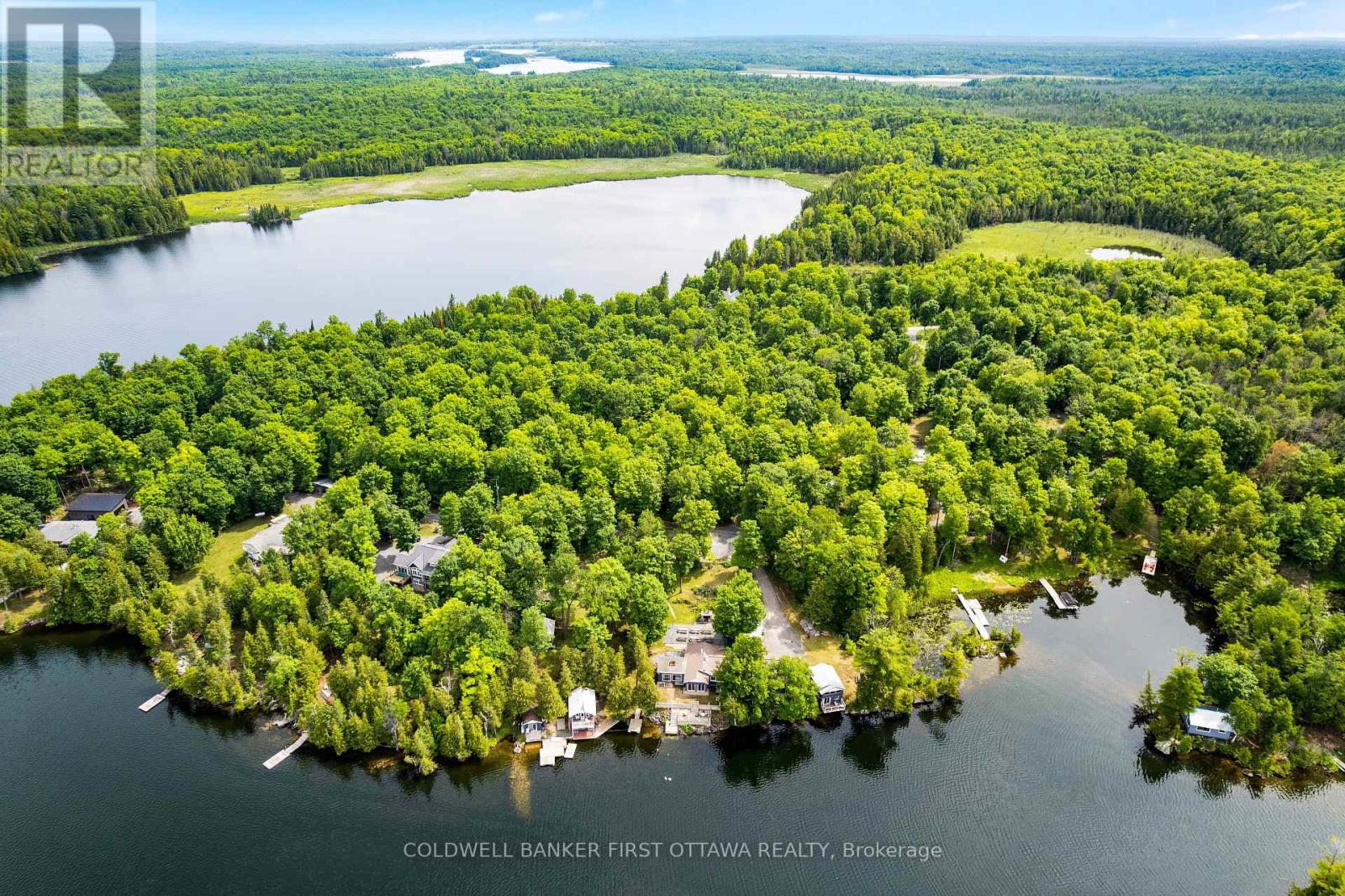 411 Pickerel Bay