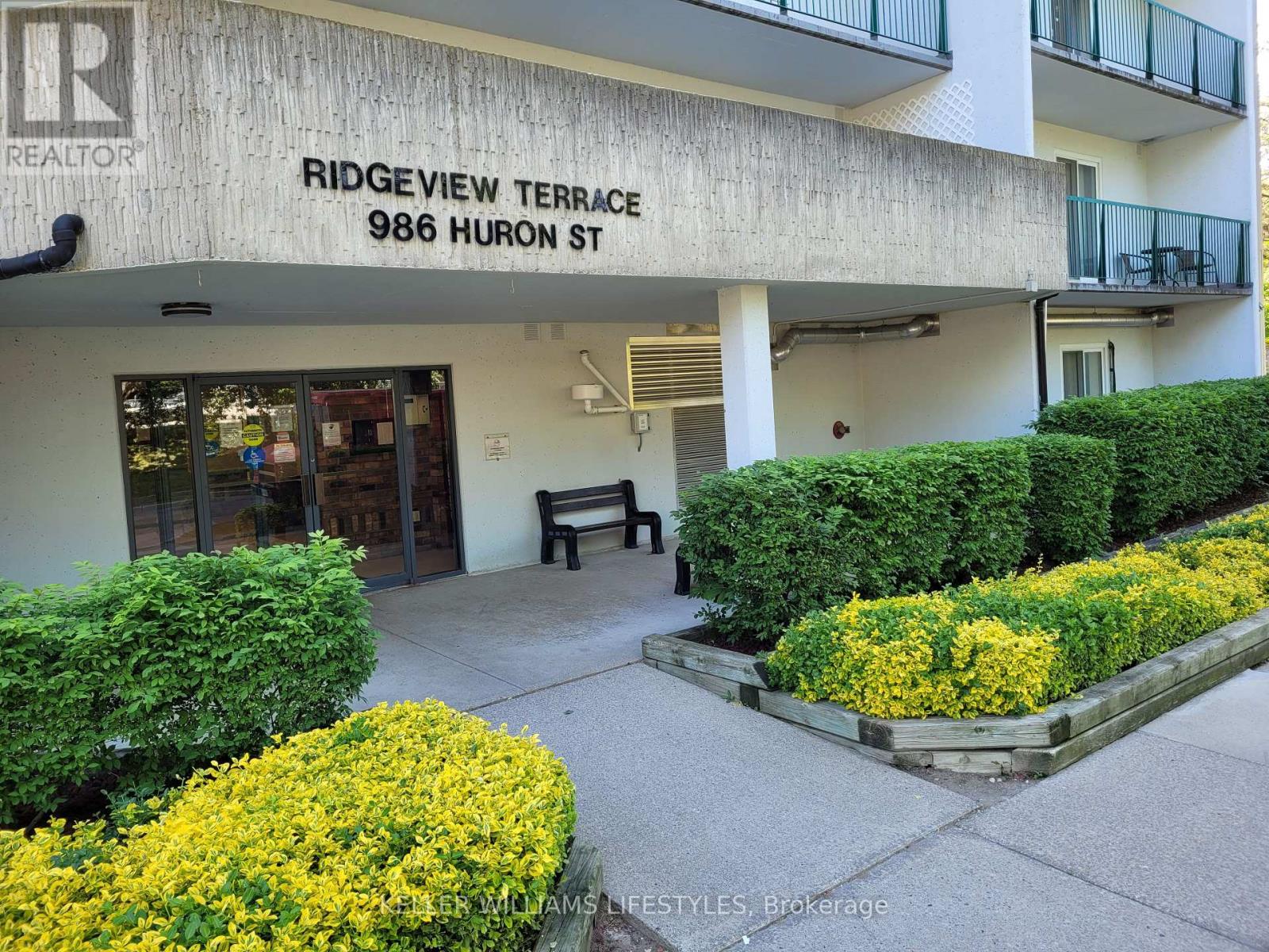 986 Huron Unit 710