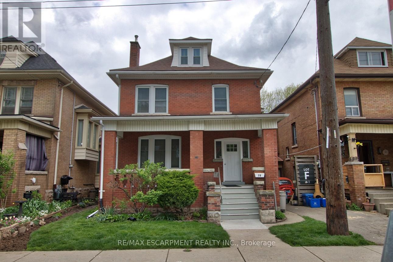 70 Spadina Unit 3
