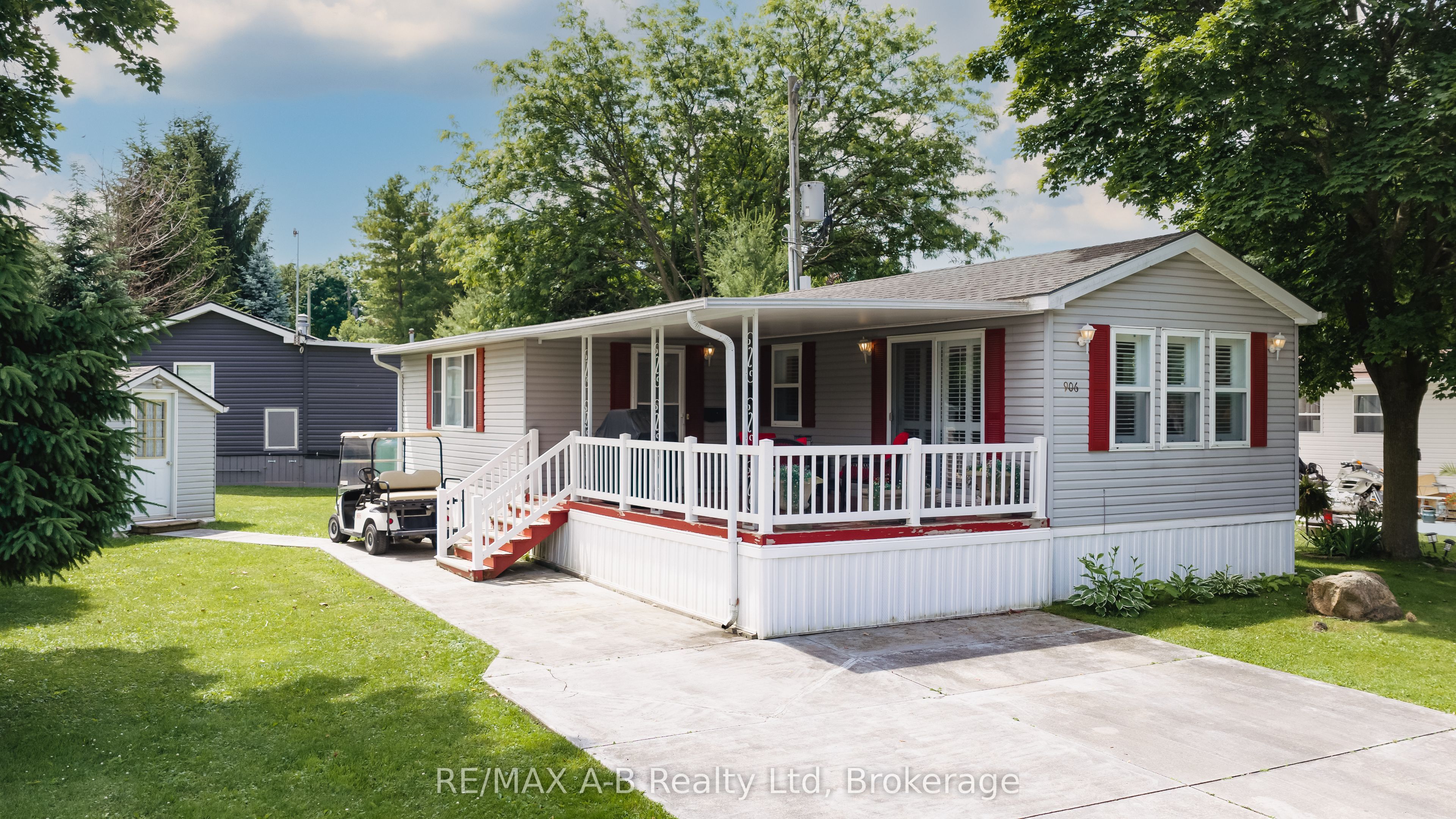 316489 31st Unit 906