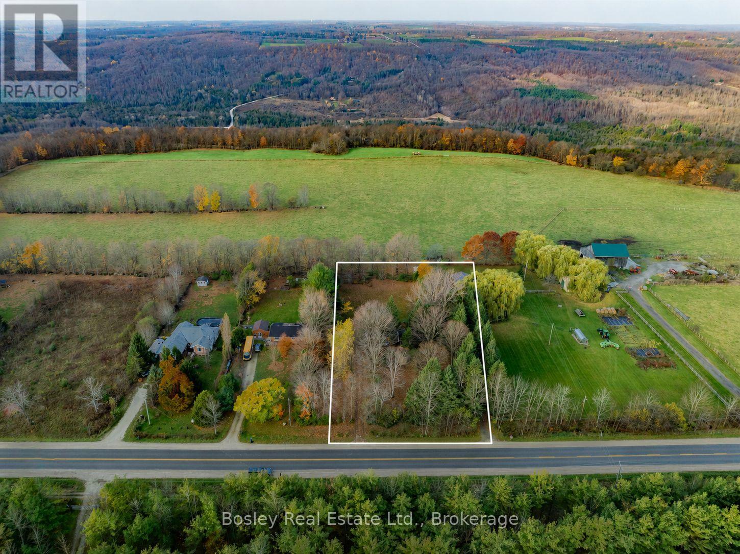 194588 Grey Road 13