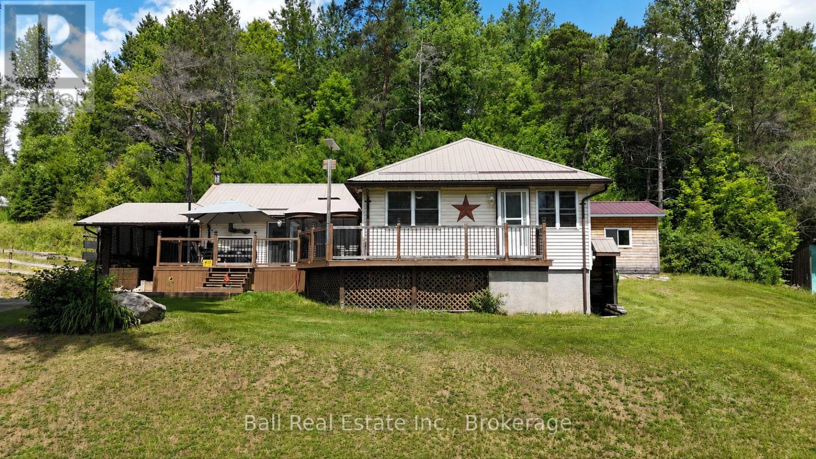 1123 Harcourt