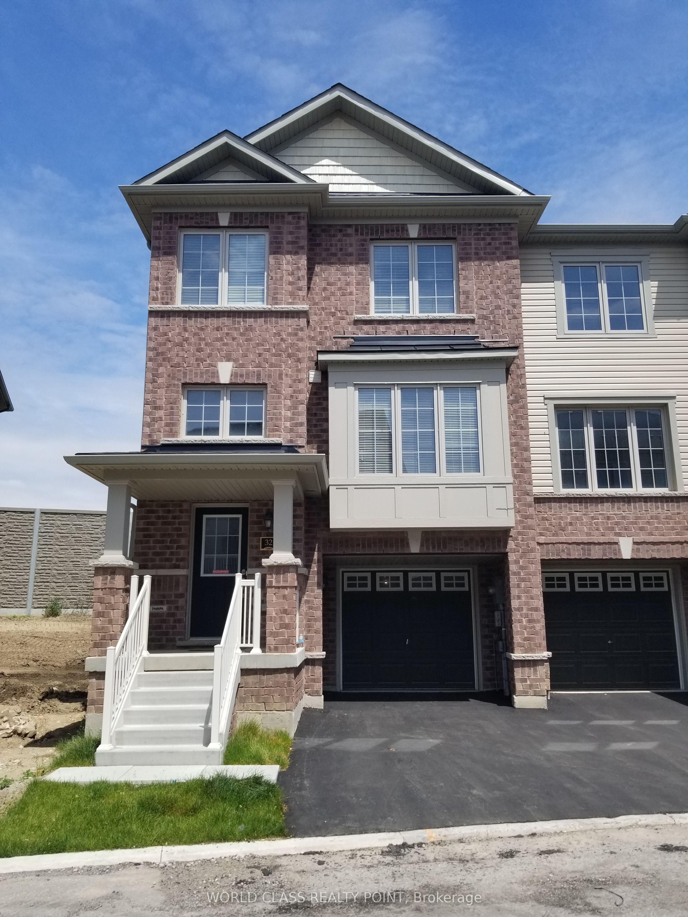 470 Linden Unit 32