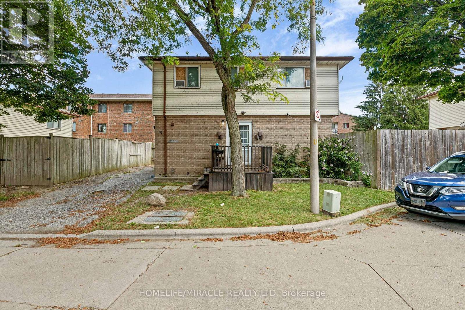 1180 Heathfield