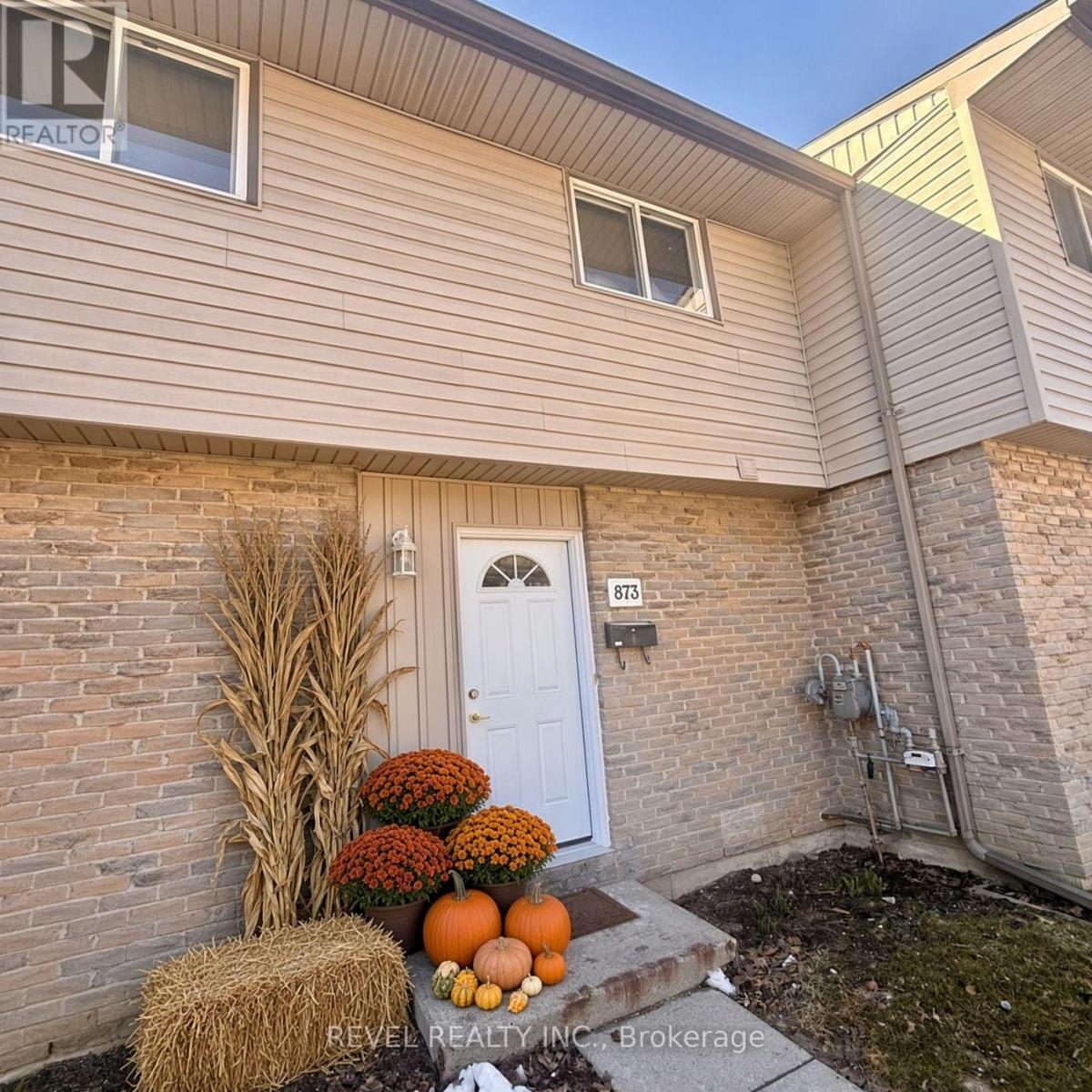 873 Southdale
