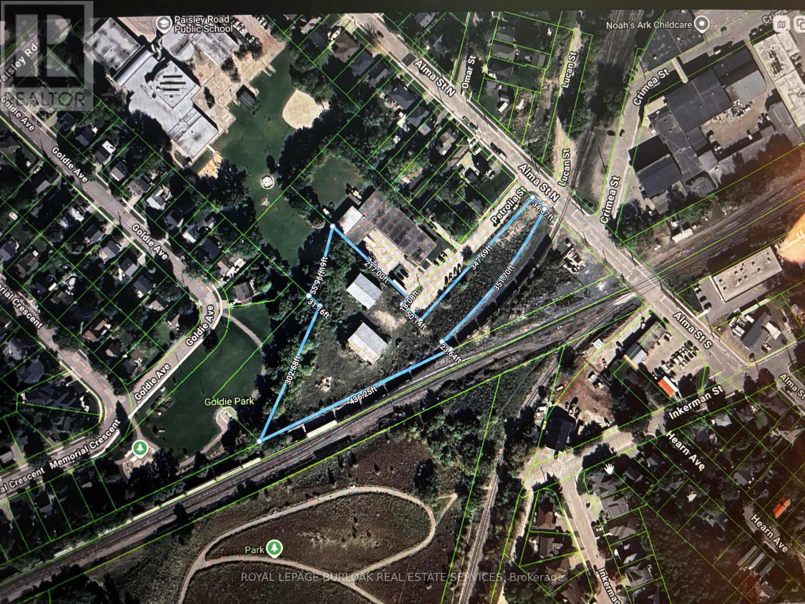 23 Petrolia photo 2