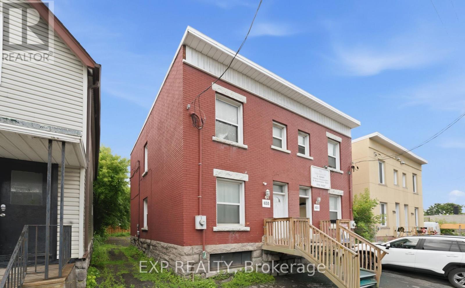 453 Catherine Unit 451 & 453