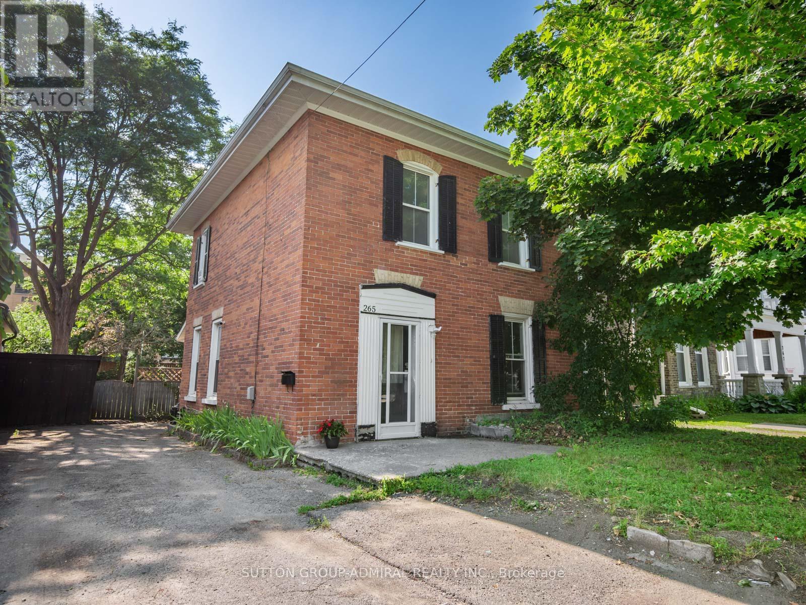 265 Stewart