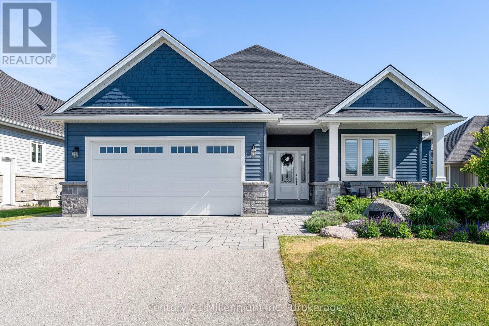 176 Cobble Beach