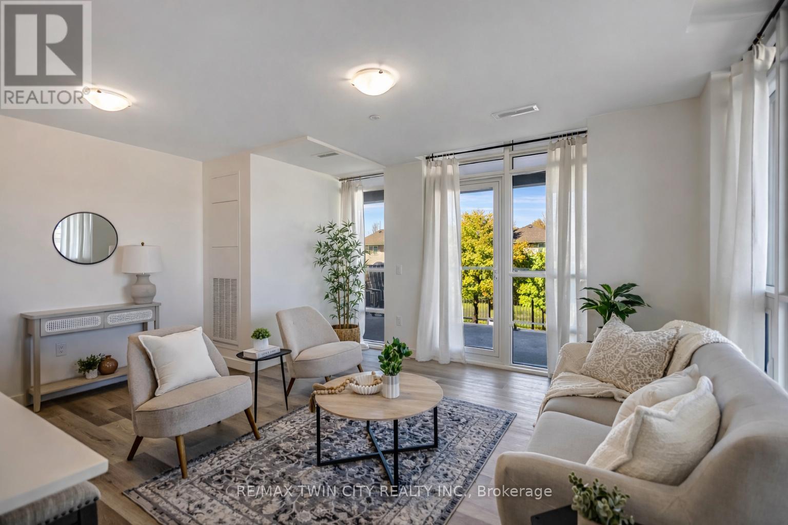 461 Green Unit 212