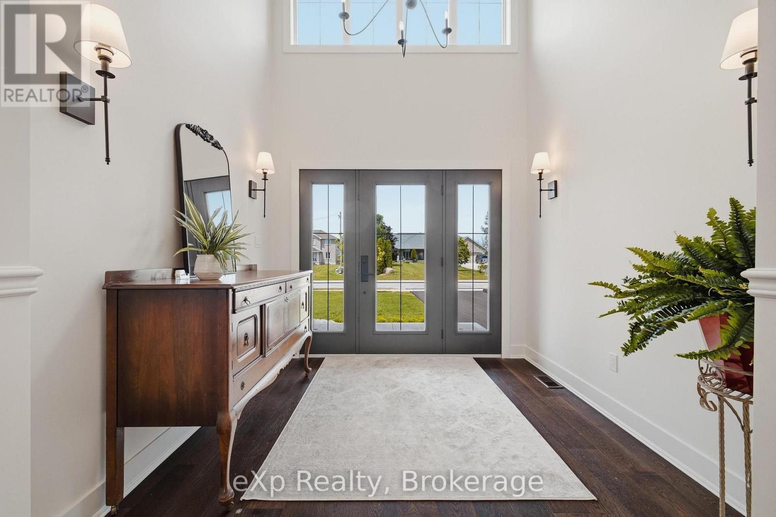 1036 Walton photo 5