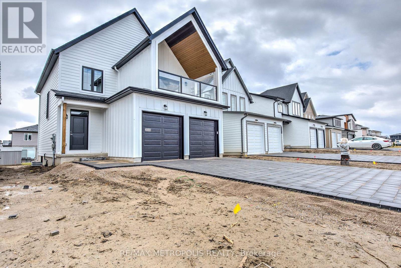 3046 Heardcreek