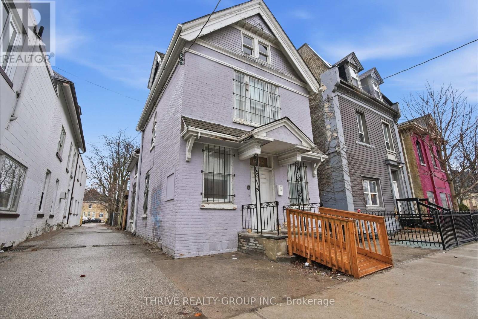 532-538 Dundas