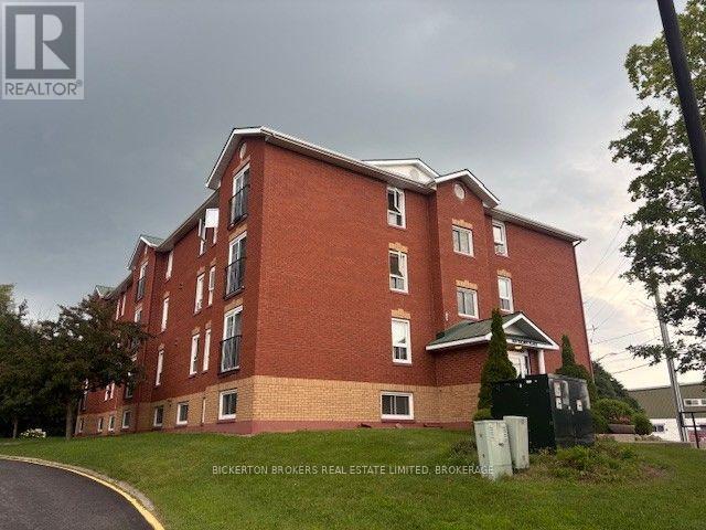 550 Talbot Unit 301