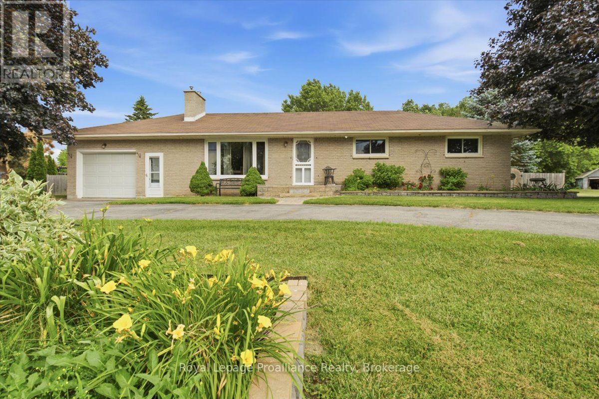 178 Riverside