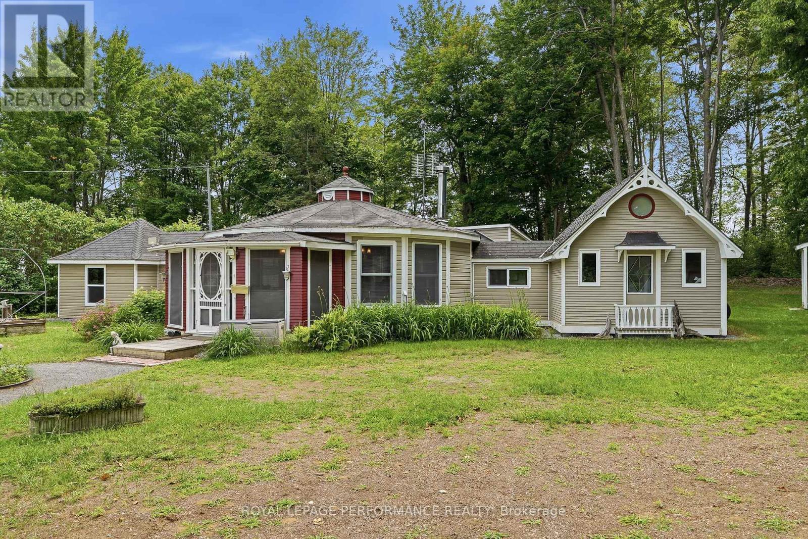 2251 Concession 9 Unit 30