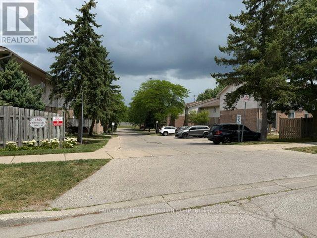 1855 Aldersbrook Unit 42