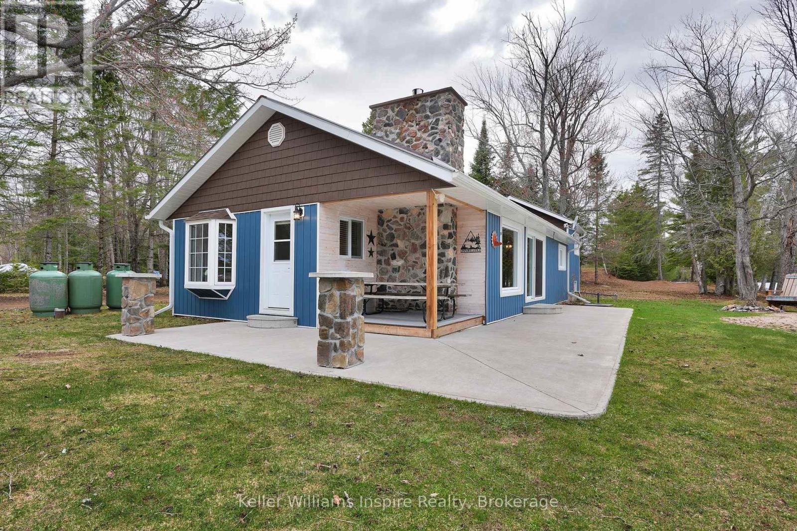 30 Lake View