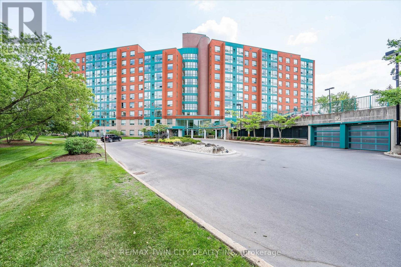 55 Blue Springs Unit 514