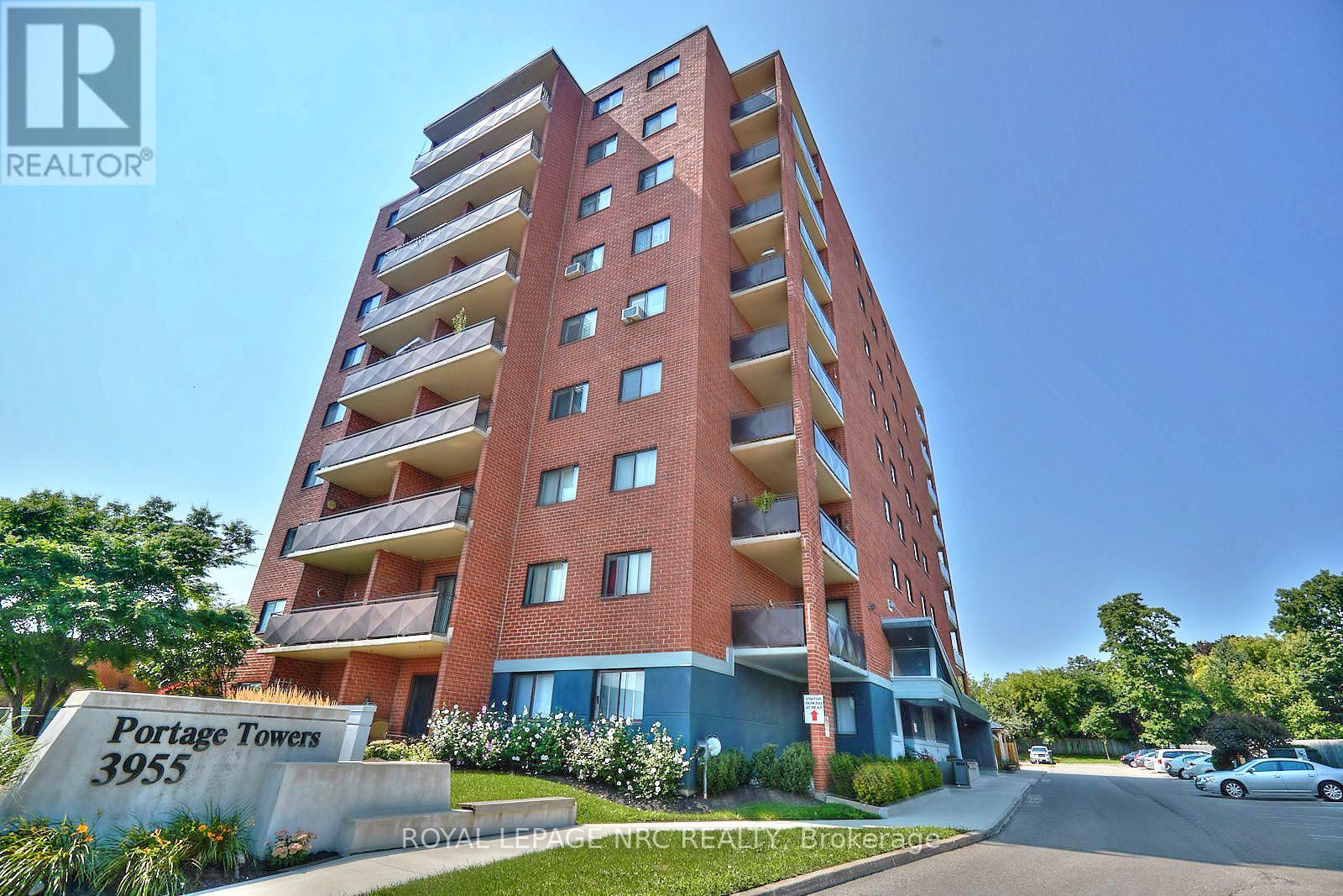 3955 PORTAGE Unit 308