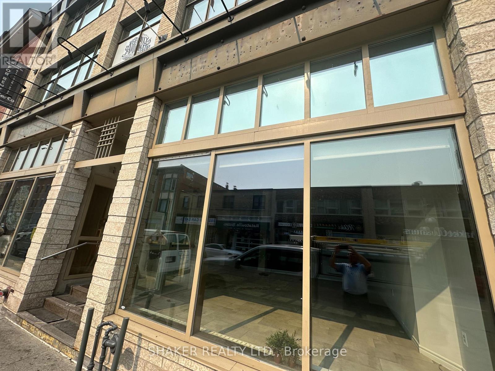 281 Dalhousie Unit B photo 2