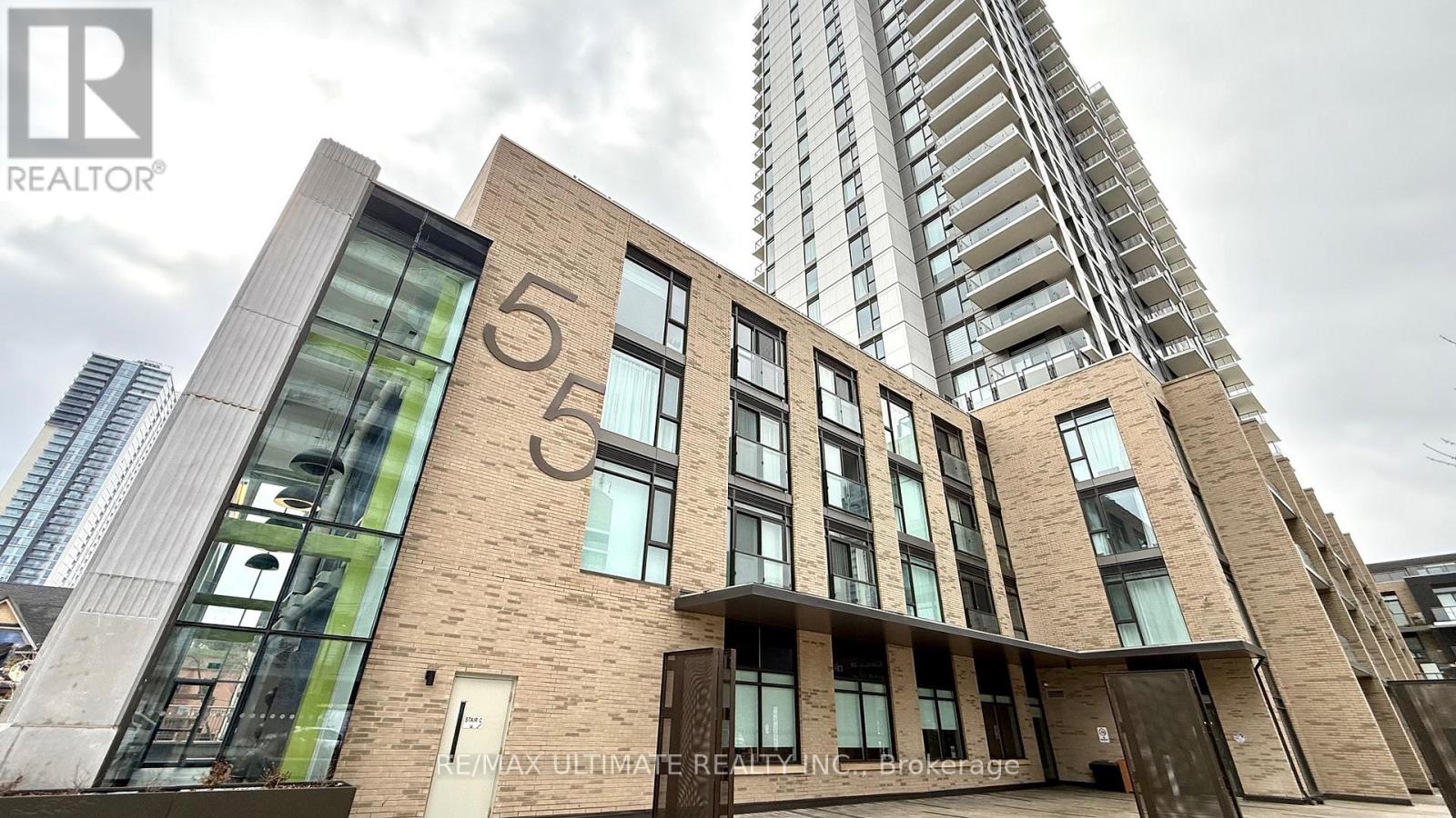 55 Duke Unit 318