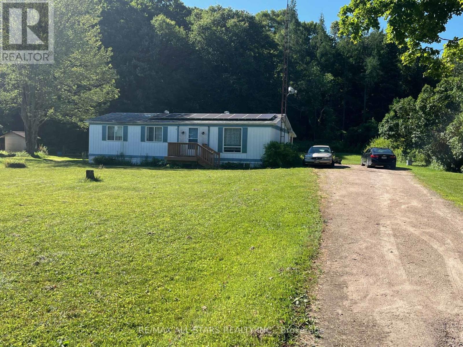 1225 SPRING VALLEY