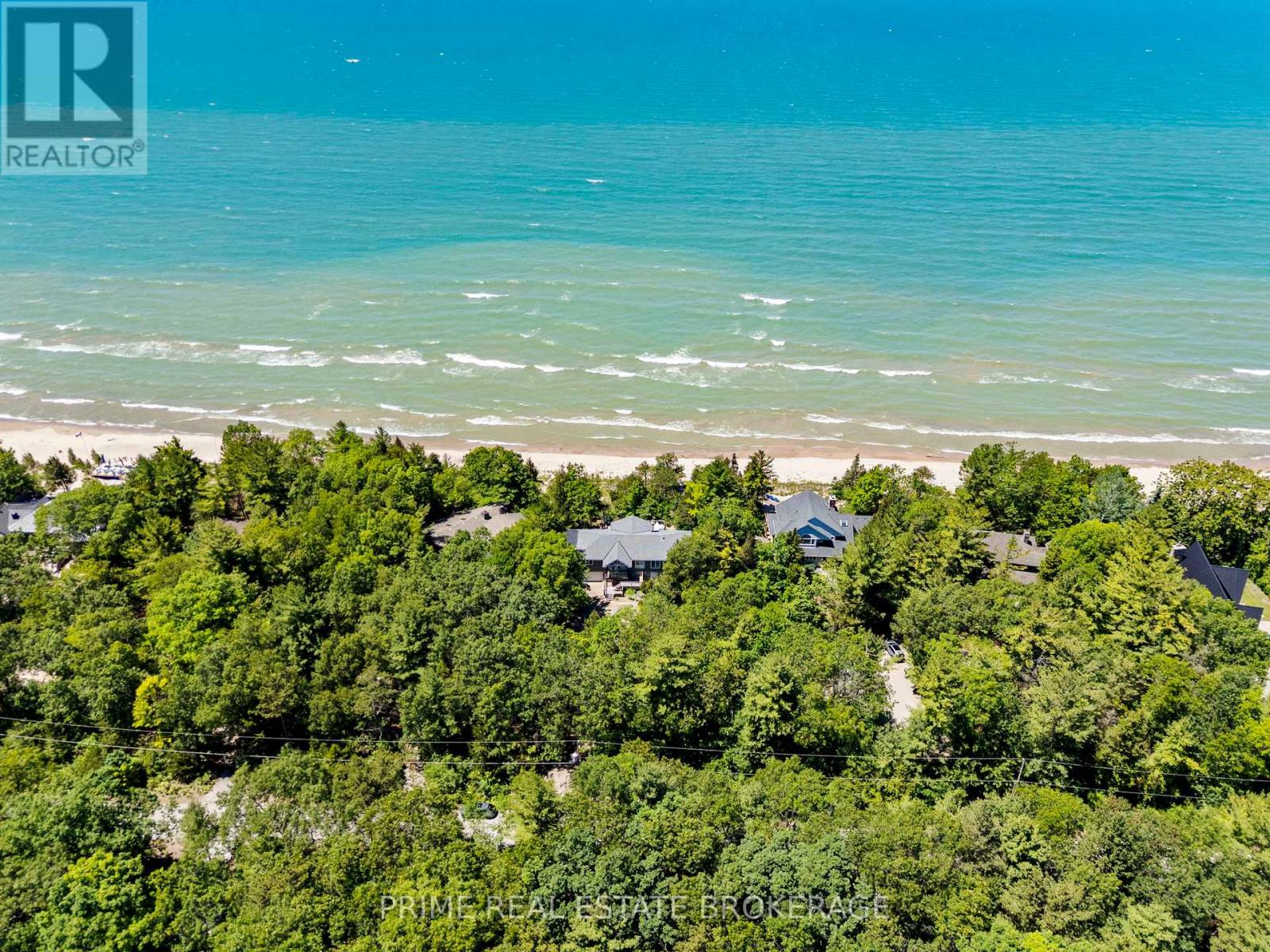 9856 Huron