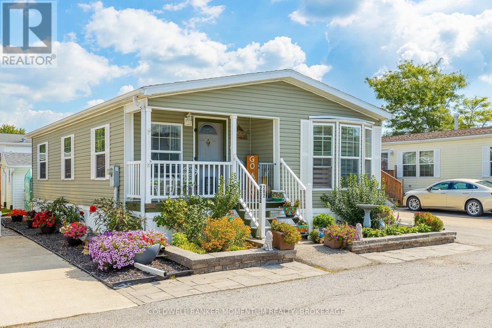 3033 Townline Unit 202